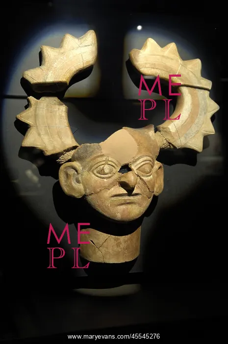 : Mask (3rd c. AD). Moche or Mochica Art. PERU : Mask (3rd c. AD). Moche or Mochica Art. PERU