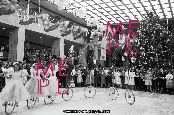 : Masked ball in Kremlin, 1983 : Masked ball in Kremlin, 1983
