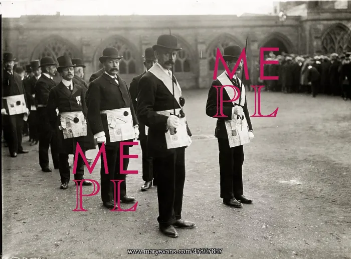  : Masons, masonic procession with regalia, England, c.1920s