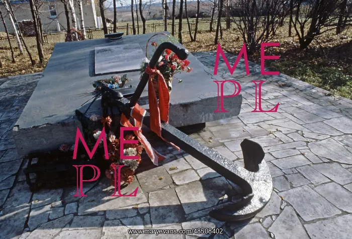 : Mass grave, 1986 : Mass grave, 1986