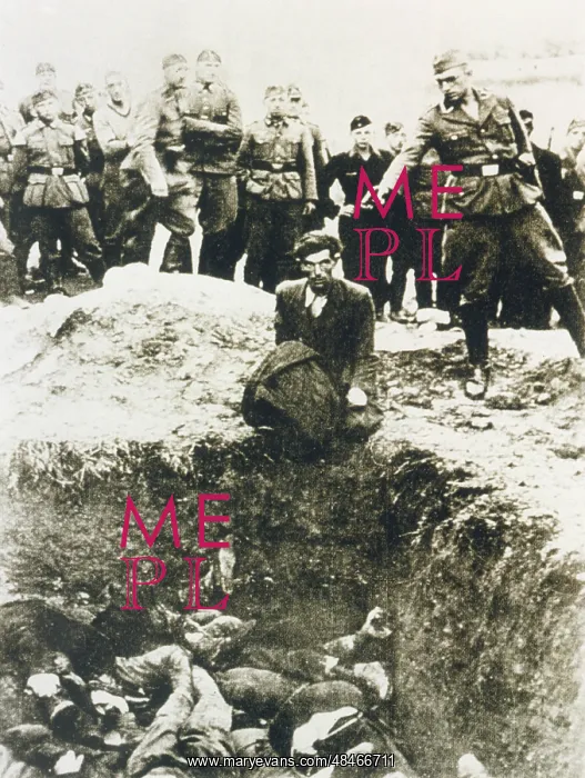 : MASS MURDER / POLAND / 1942 : MASS MURDER / POLAND / 1942