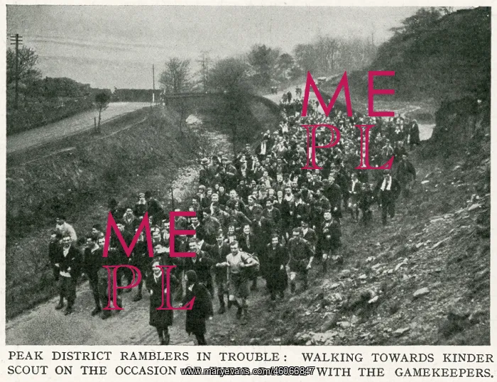 : MASS TRESPASS OF KINDER SCOUT : MASS TRESPASS OF KINDER SCOUT