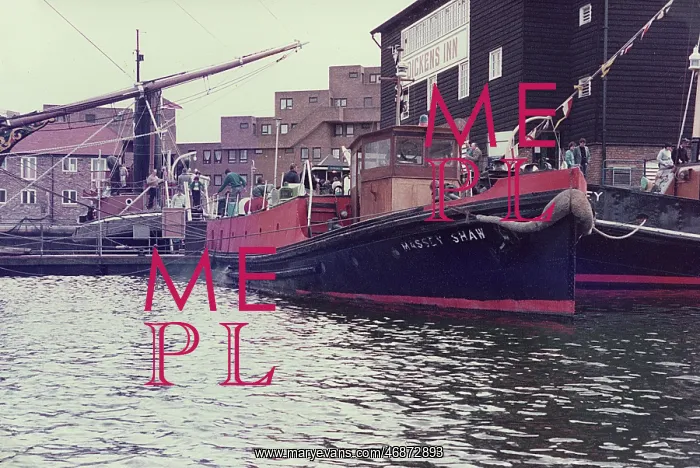 : Massey Shaw fireboat, St Katharine's Dock, East London : Massey Shaw fireboat, St Katharine's Dock, East London