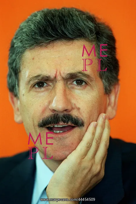  : Massimo D'Alema