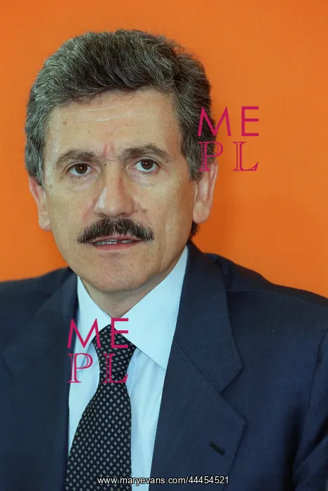  : Massimo D'Alema