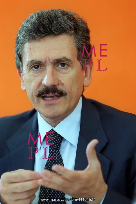  : Massimo D'Alema