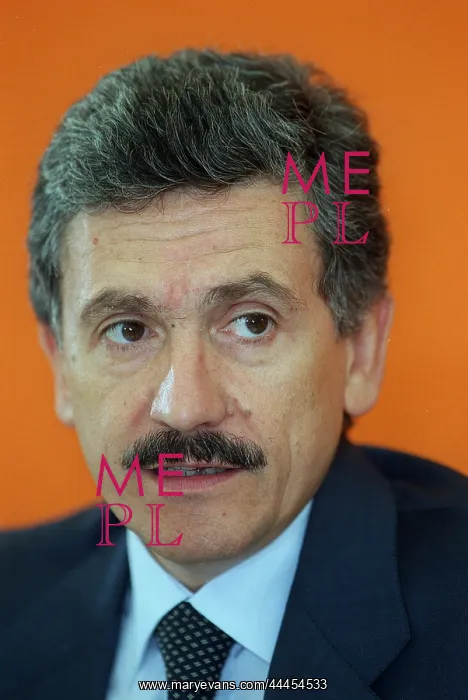  : Massimo D'Alema