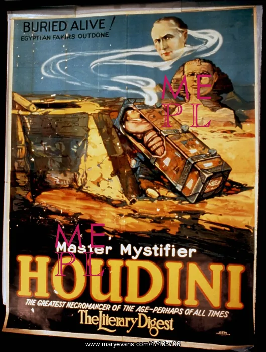 : Master mystifier, Houdini the greatest necromancer of the ag : Master mystifier, Houdini the greatest necromancer of the ag
