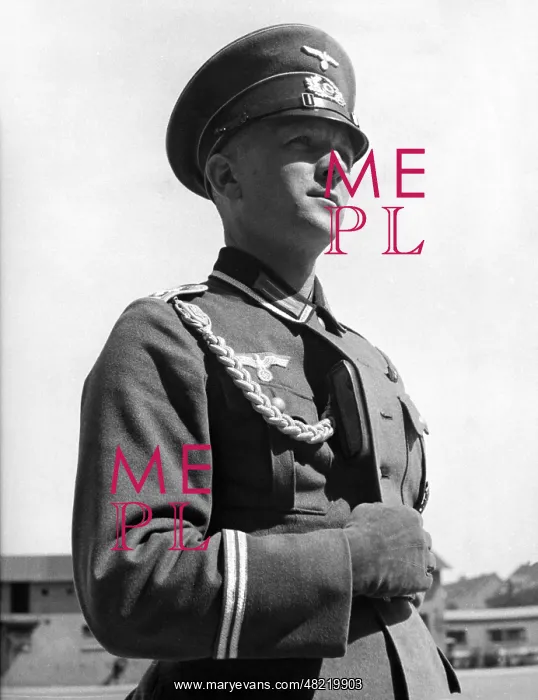 : A master sergeant of the 67th Infantry Regiment, 1938 : A master sergeant of the 67th Infantry Regiment, 1938