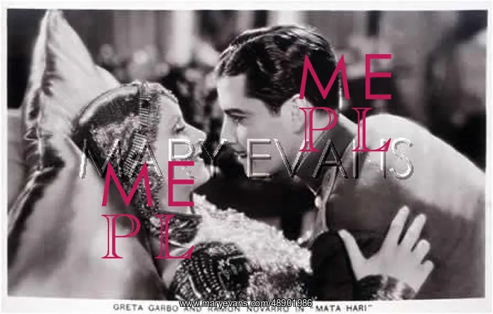 : MATA HARI. Garbo plays the doomed spy, seducing Ramon Novarro, John Barrymore : MATA HARI. Garbo plays the doomed spy, seducing Ramon Novarro, John Barrymore
