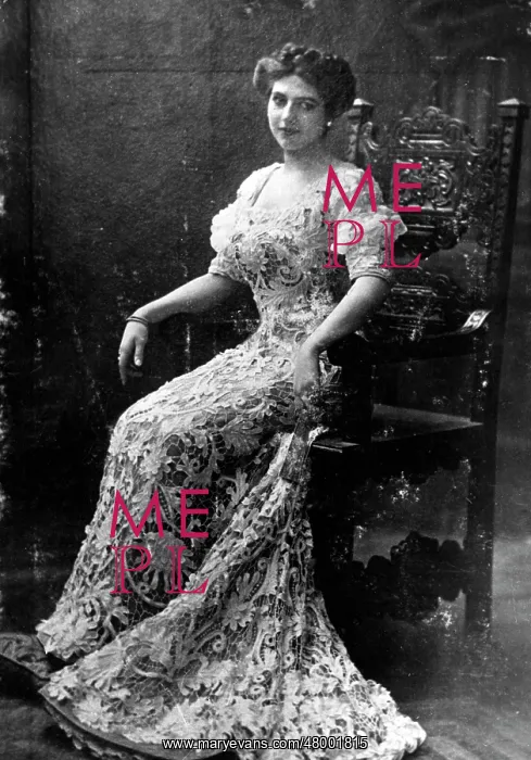 : Mata Hari, dancer, courtesan and possible spy : Mata Hari, dancer, courtesan and possible spy