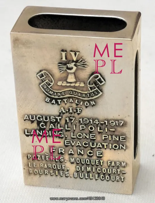 : Matchbox holder with AIF cap badge, WW1 : Matchbox holder with AIF cap badge, WW1