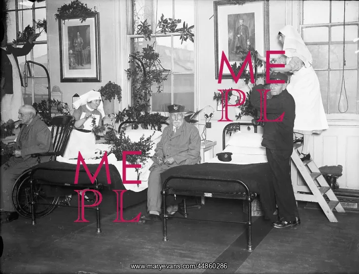 : MATRONS DECORATE WARD : MATRONS DECORATE WARD