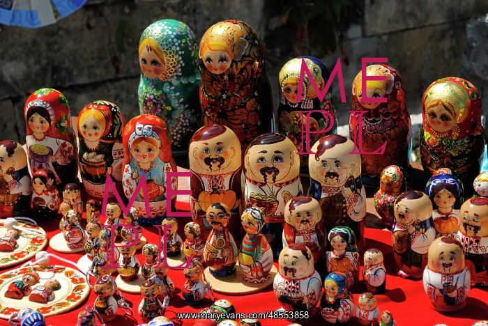  : Matryoshka doll