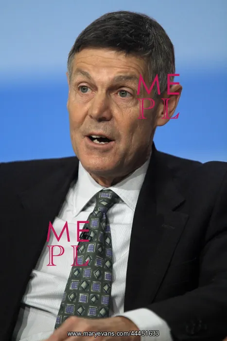 : Matthew Parris : Matthew Parris