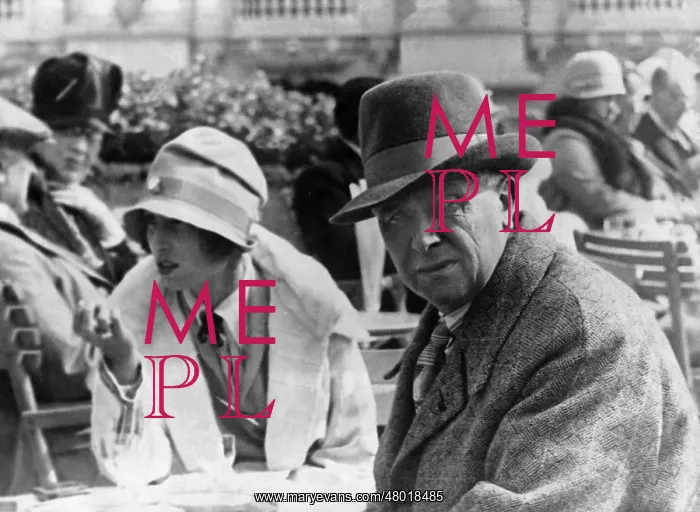 : Maurice Maeterlinck with Georgette Leblanc, 1928 : Maurice Maeterlinck with Georgette Leblanc, 1928