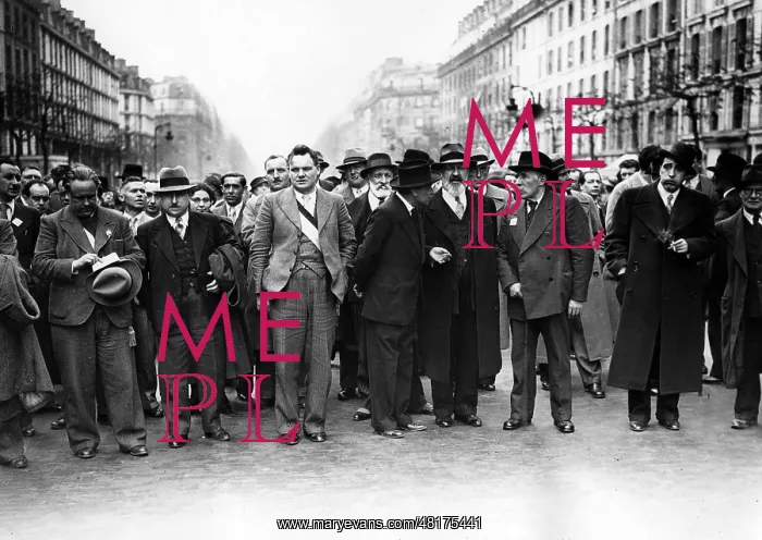 : Maurice Thorez : Maurice Thorez