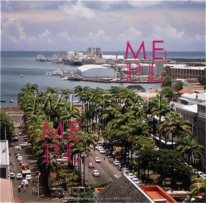 : MAURITIUS / PORT LOUIS : MAURITIUS / PORT LOUIS