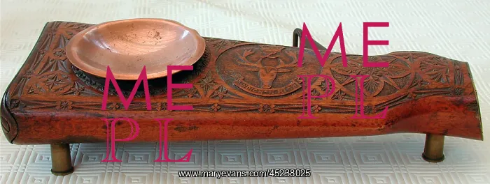 : Mauser rifle butt, with badge of the Seaforth Highlanders : Mauser rifle butt, with badge of the Seaforth Highlanders