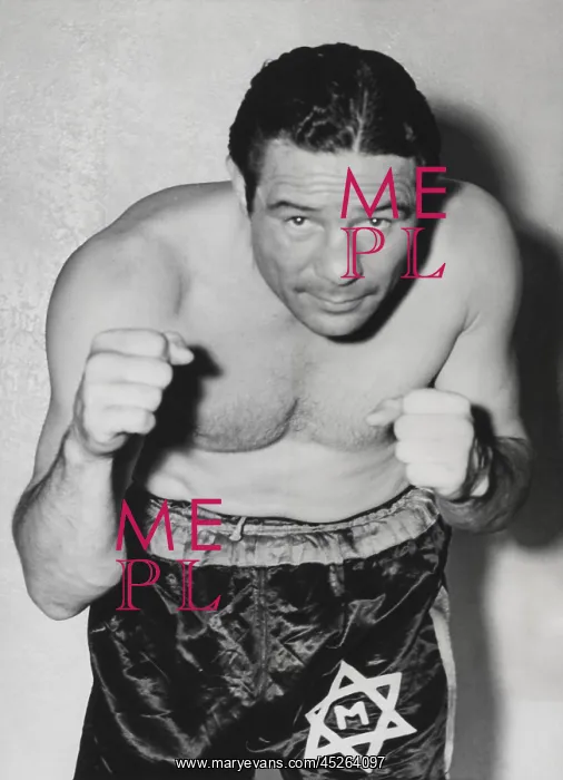 : Max Baer, former World Heavyweight Champion preparing : Max Baer, former World Heavyweight Champion preparing