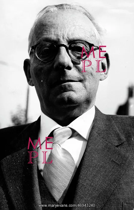 : Max Brod : Max Brod