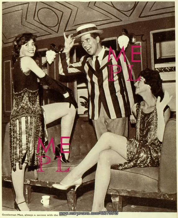 : Max Bygraves in a magazine photo : Max Bygraves in a magazine photo