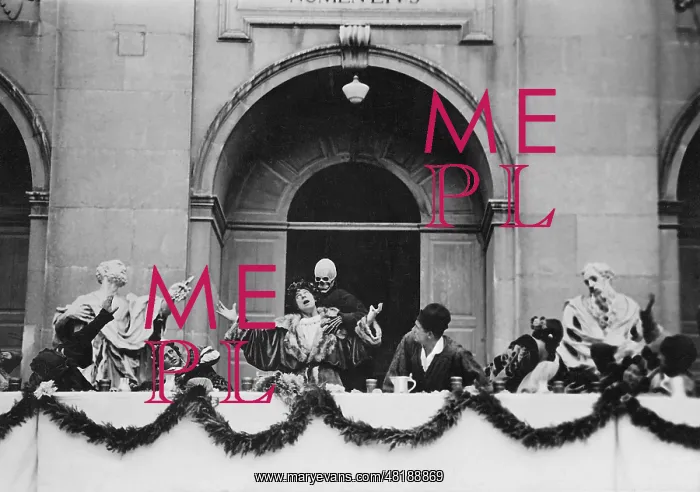 : Max Reinhardt's staging of Jedermann, 1930 : Max Reinhardt's staging of Jedermann, 1930