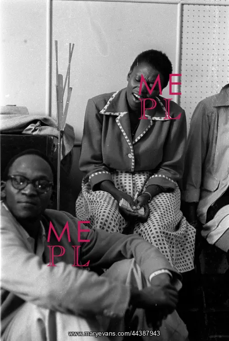 : May 1960 On The Way Up Miriam Makeba And The Skylarks : May 1960 On The Way Up Miriam Makeba And The Skylarks