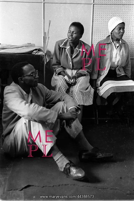 : May 1960 On The Way Up Miriam Makeba And The Skylarks : May 1960 On The Way Up Miriam Makeba And The Skylarks