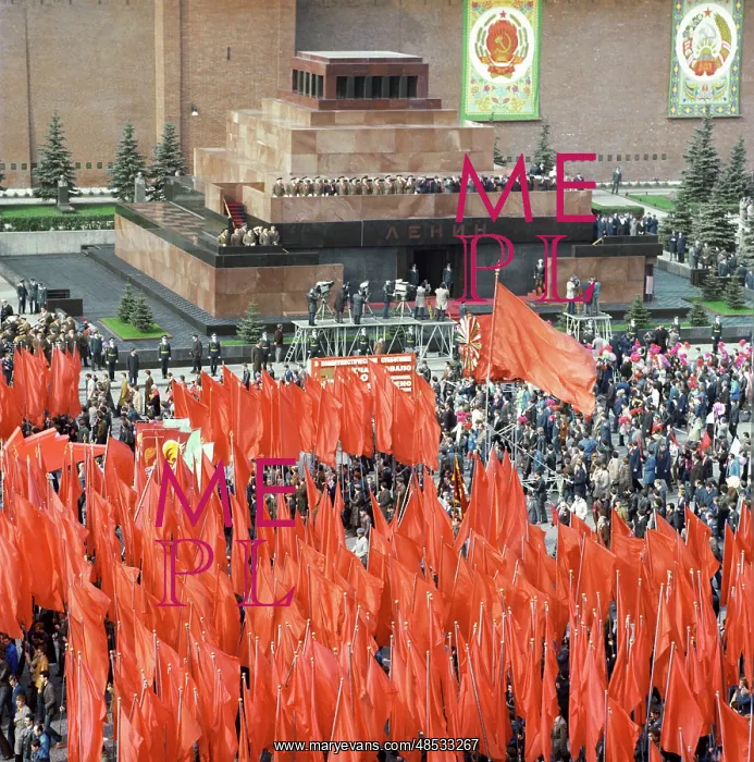 : May Day demonstration in Moscow, 1983 : May Day demonstration in Moscow, 1983