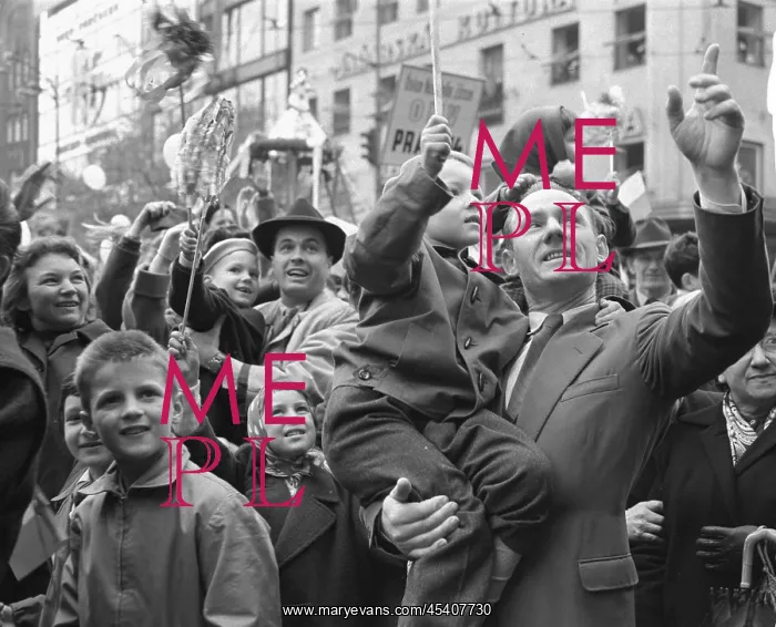  : May Day parade - 1960