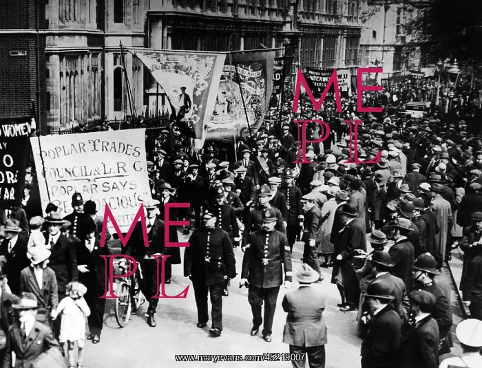 : May Day Parade of the Communists, and Left ? : May Day Parade of the Communists, and Left ?