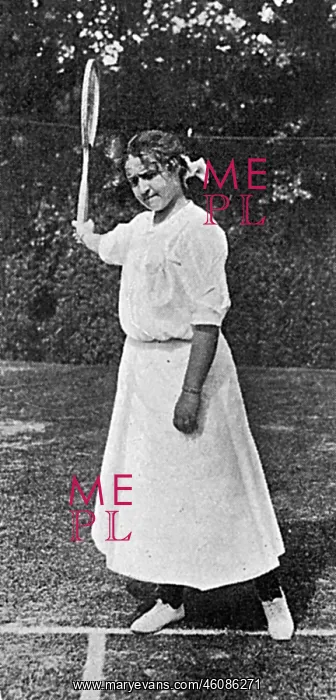 : May Sutton Bundy, American tennis player : May Sutton Bundy, American tennis player