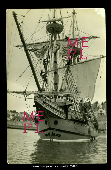 : Mayflower II, replica of the original ship : Mayflower II, replica of the original ship