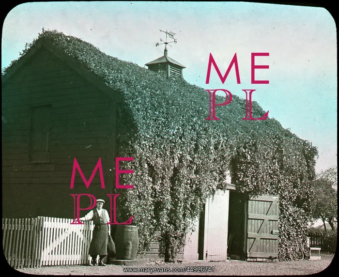  : Mayplace Road, the barn