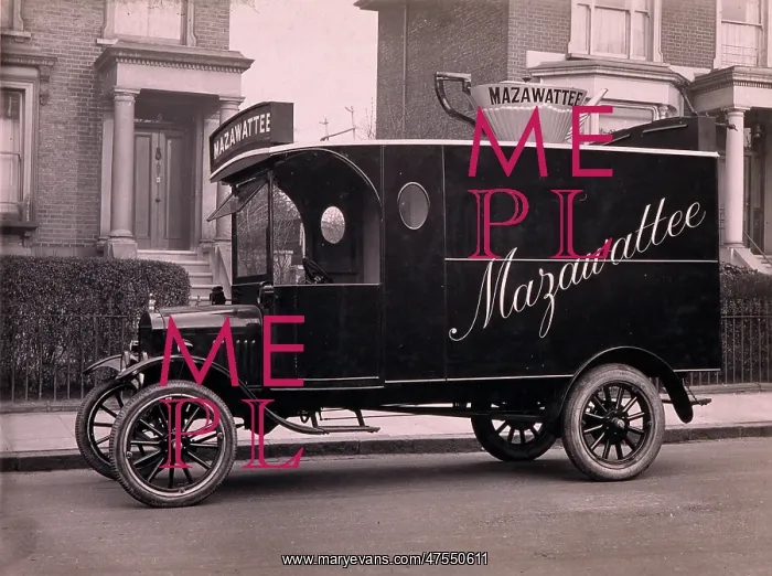 : A Mazawattee Tea Van : A Mazawattee Tea Van