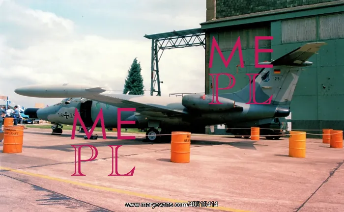 : MBB HFB-320 Hansa Jet ECM 16+25 : MBB HFB-320 Hansa Jet ECM 16+25