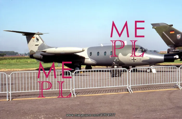 : MBB HFB-320 Hansa Jet ECM 16+28 : MBB HFB-320 Hansa Jet ECM 16+28