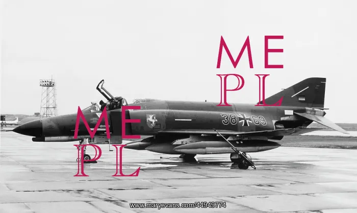 : McDonnell Douglas F-4 Phantom : McDonnell Douglas F-4 Phantom