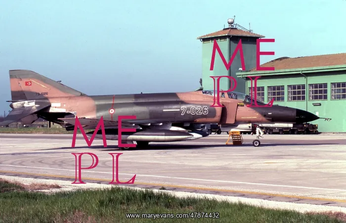 : McDonnell Douglas F-4E Phantom II 7-026 : McDonnell Douglas F-4E Phantom II 7-026