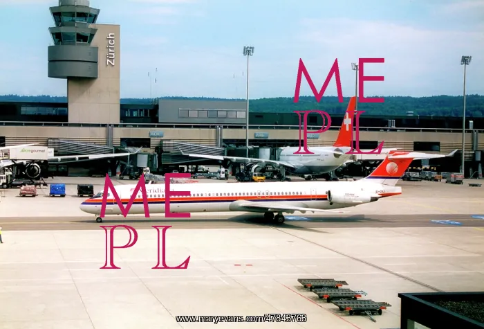 : McDonnell Douglas MD-82 EI-CRJ : McDonnell Douglas MD-82 EI-CRJ