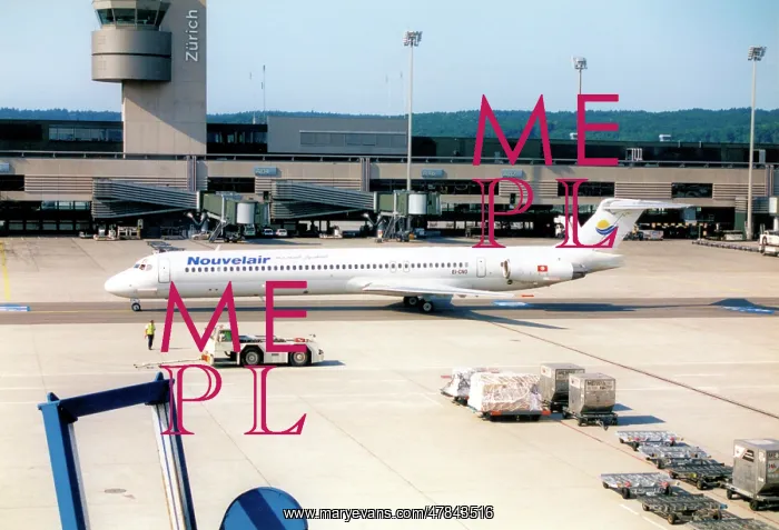 : McDonnell Douglas MD-83 EI-CNO : McDonnell Douglas MD-83 EI-CNO