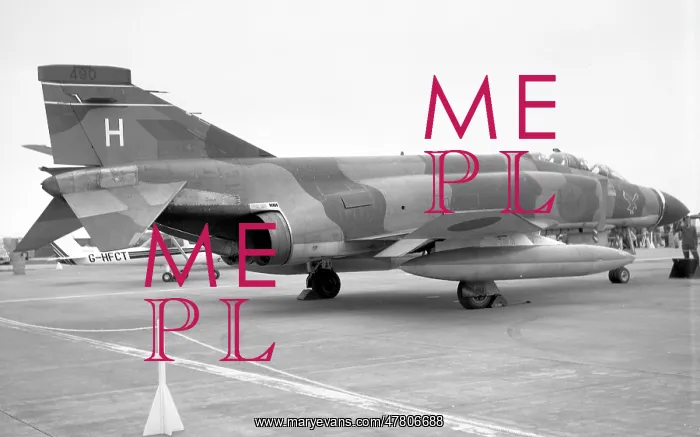 : McDonnell Douglas Phantom FGR.2 XV490 H : McDonnell Douglas Phantom FGR.2 XV490 H