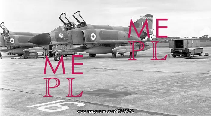 : McDonnell Douglas Phantom FGR.2 XV492 Q : McDonnell Douglas Phantom FGR.2 XV492 Q