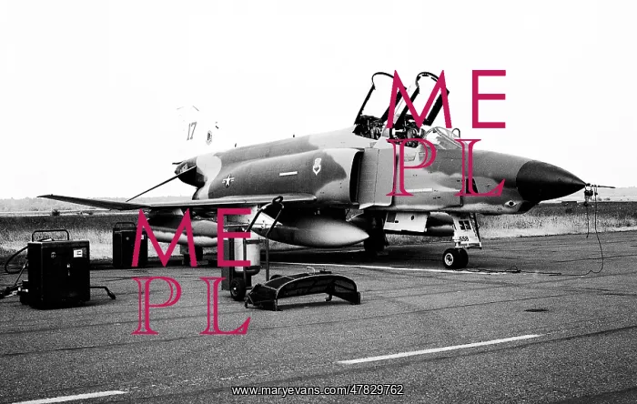 : McDonnell Douglas RF-4C-37-MC Phantom 68-0558 : McDonnell Douglas RF-4C-37-MC Phantom 68-0558