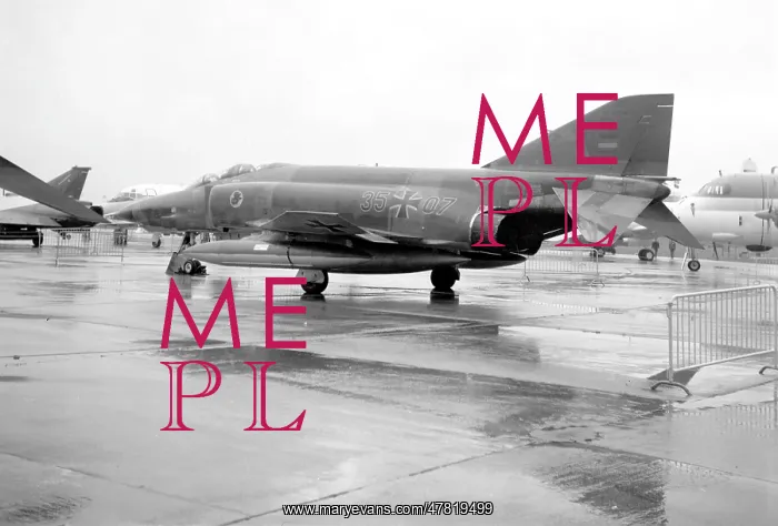 : McDonnell Douglas RF-4E Phantom II 35+07 : McDonnell Douglas RF-4E Phantom II 35+07