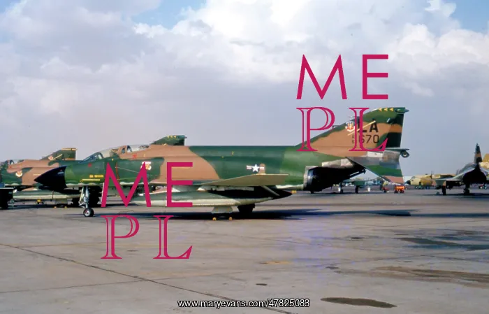 : McDonnell F-4C Phantom 63-0670 : McDonnell F-4C Phantom 63-0670