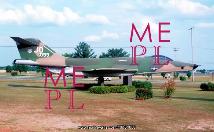 : McDonnell RF-101C Voodoo 56-099 : McDonnell RF-101C Voodoo 56-099