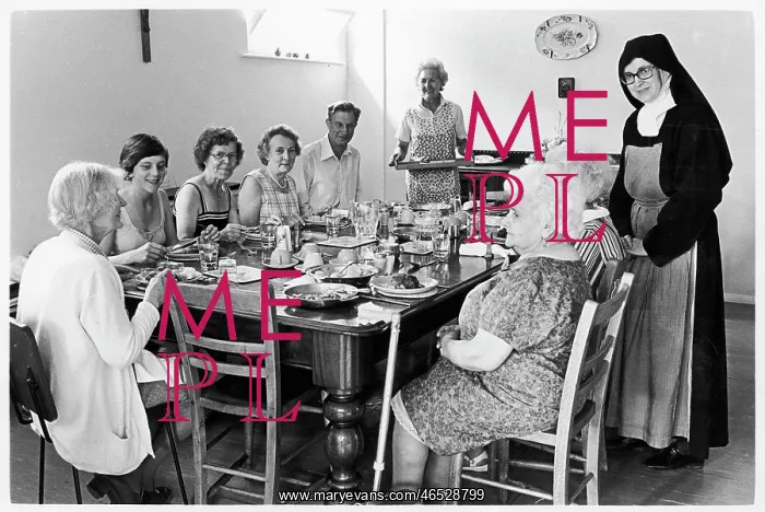 : Mealtime at Benedictine Minster Abbey, Kent : Mealtime at Benedictine Minster Abbey, Kent