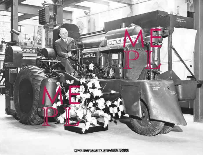: Mechanical cotton picker developed in 1936. Machine : Mechanical cotton picker developed in 1936. Machine